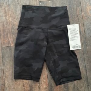 NWT Lulu Align Shorts